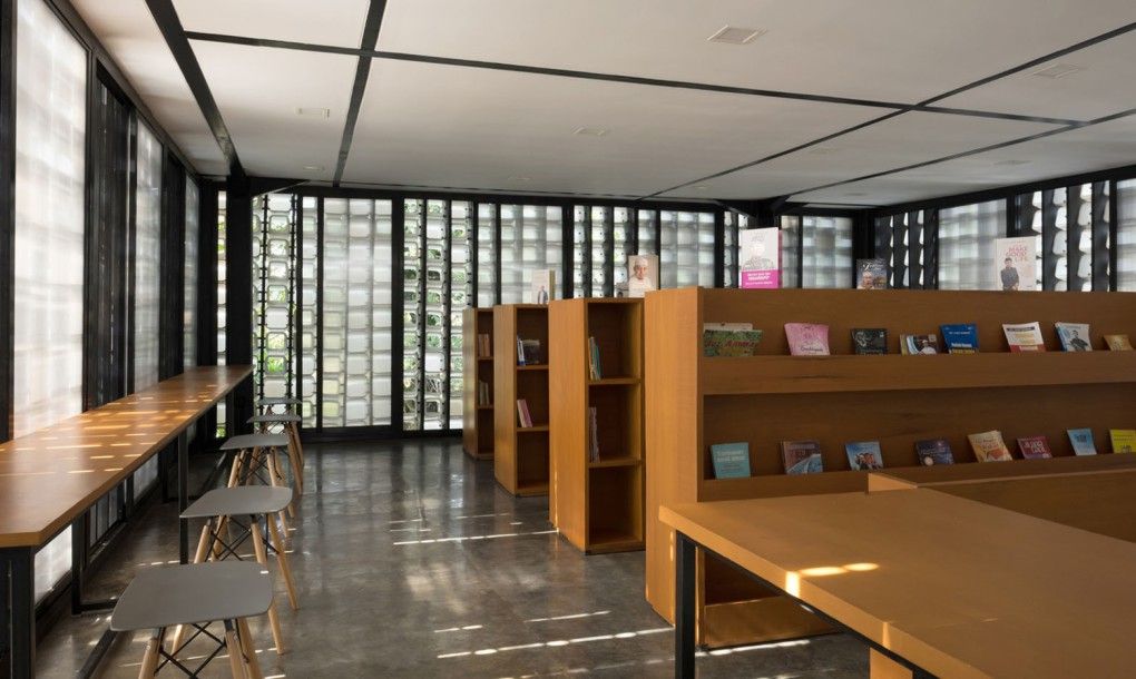 modern-library-architecture-recycle-indonesia-3