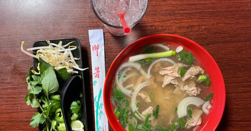 Pho-King-Wing Review